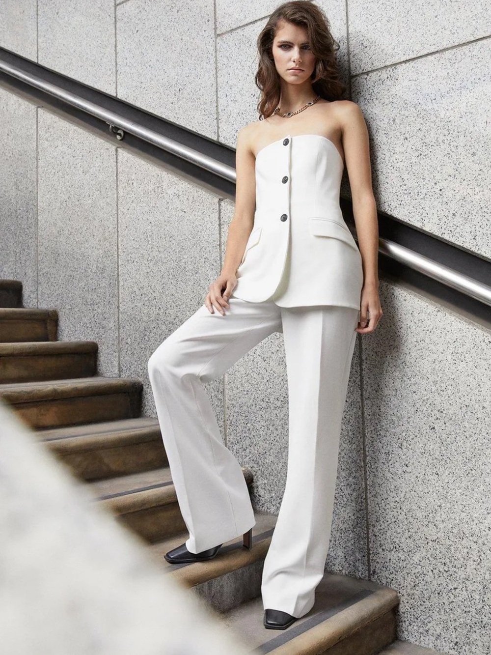 KarenMillen
Compact Stretch Tailored Button Bodice
Jumpsuit